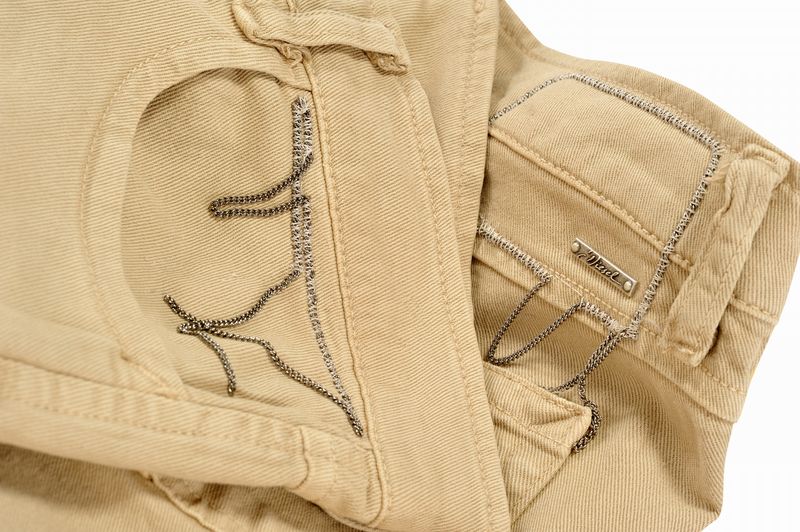 Zivy18P Detail Zivy18P Detail