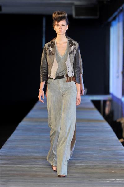 07_5420 (Medium) 07_5420 (Medium)