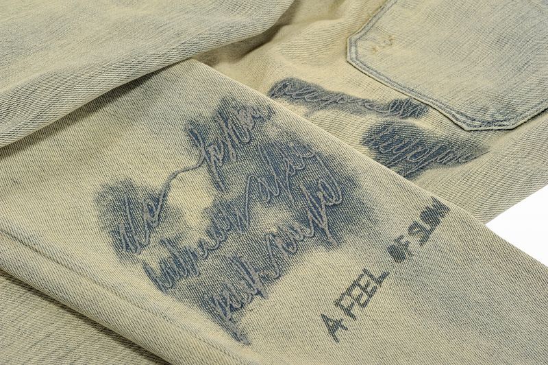 Lowky 8U1 Detail Lowky 8U1 Detail