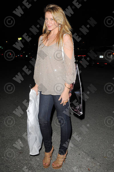 Lo Bosworth_1_26_11_Boca Raton