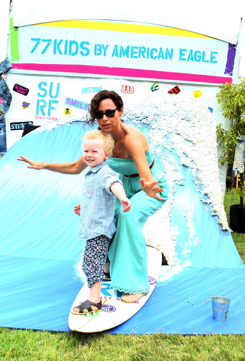 MinnieHenrySurf77kids