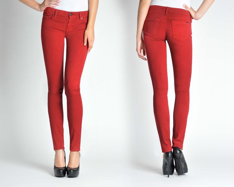 Fidelity Red Jeanonmodel