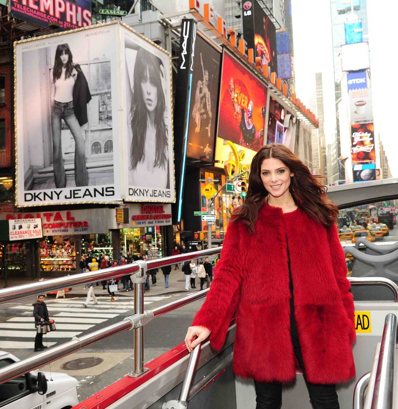AshleyGreene_DKNYJeans_1 AshleyGreene_DKNYJeans_1