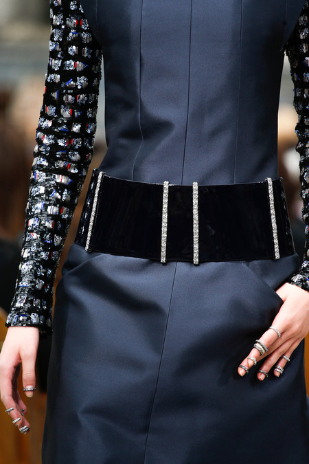 chanel haute couture fall 2013 runway nail rings bling