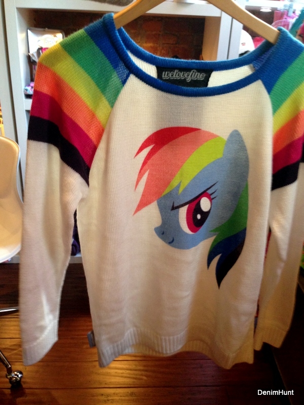 WeLoveFine 80s graphic clothing tees