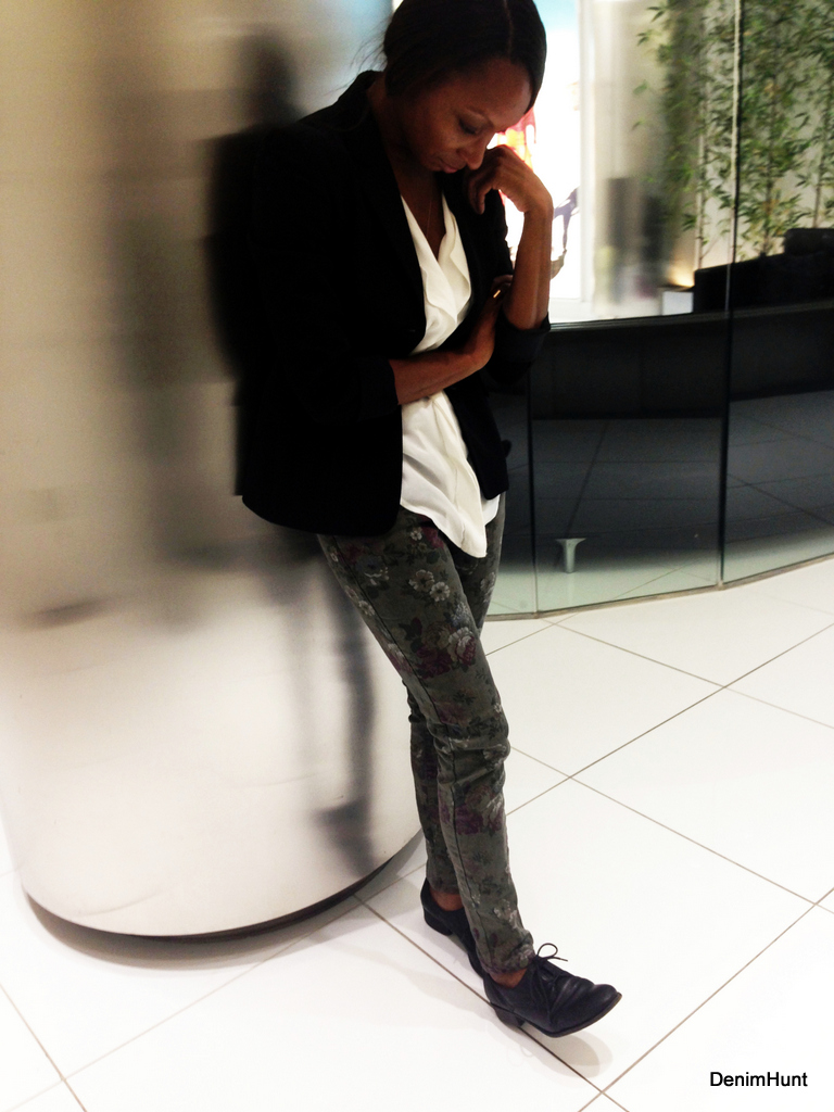 Shanna McKinnon, Jetsetting Jean, WHO.A.U. floral prints, best floral jeans, shopping, style, fashion