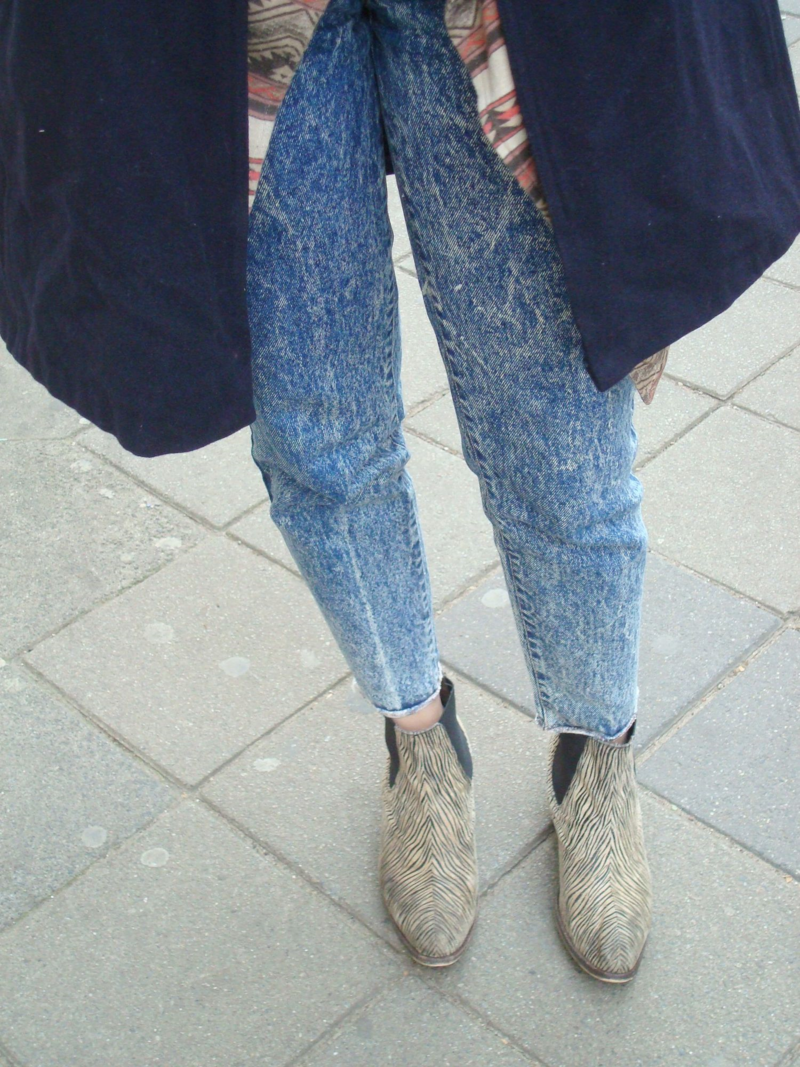Mom Jeans, street style, acid wash, jeans, denim, 2014