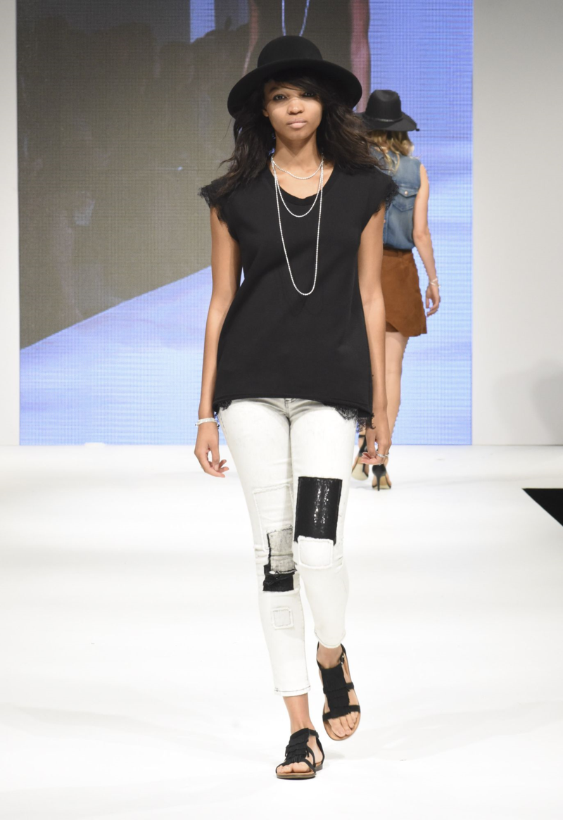 Siwy, Coachella, Runway